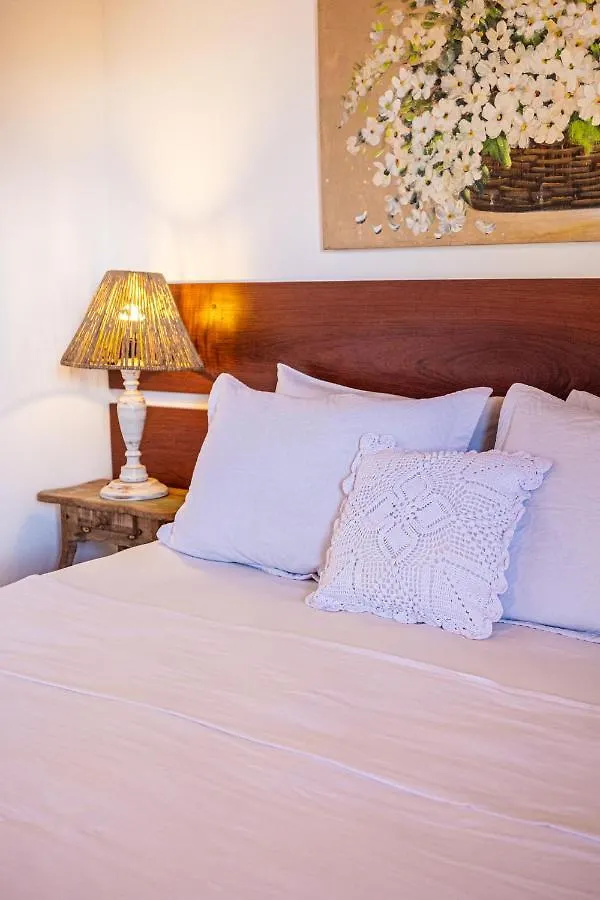 Charme Da Vila Suites Pôrto das Galinhas 2*,